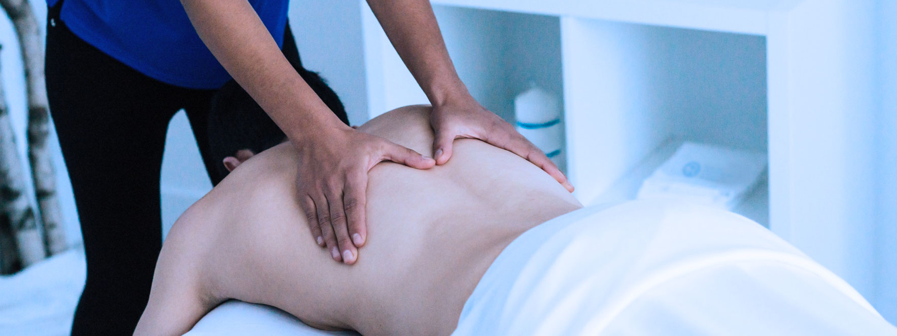 Le massage et les maux de tête - Académie de massage & Orthothérapie